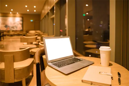 买什么电脑好用内存多大