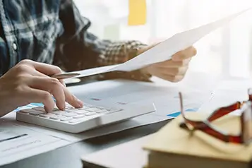 电脑什么软件做海报好