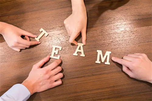 现在孩子上学买什么电脑