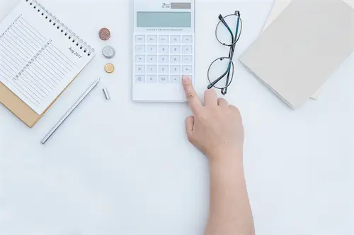 电脑隐藏按什么件