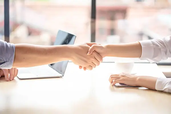 为什么电脑下王者荣耀